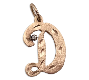 14k yellow gold matte finish 'D' initial white sapphire pendant