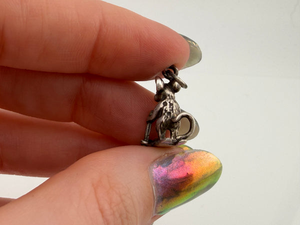 sterling silver skiing mouse pendant