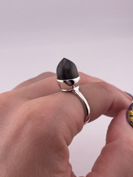 size 8 sterling silver shaped pointy labradorite ring