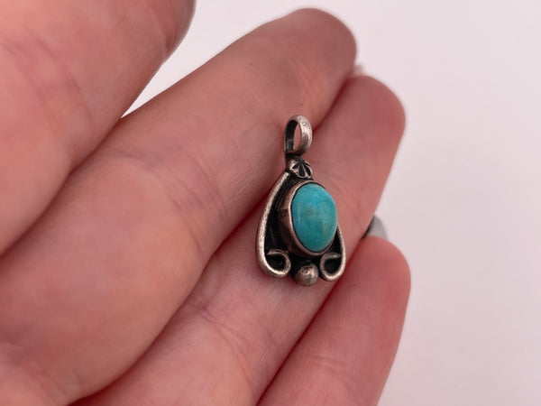 sterling silver turquoise pendant