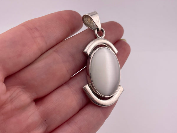 sterling silver Mexican mother of pearl pendant