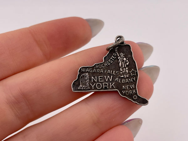 sterling silver New York pendant