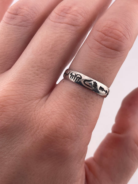 size 8.25 sterling silver stamped band ring