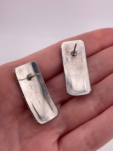 sterling silver stoneless swirl rectangle post earrings