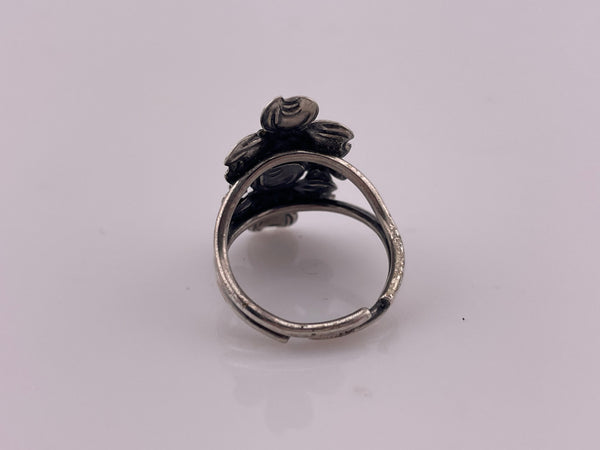 size 6 adjustable band sterling silver Beau dogwood flower ring