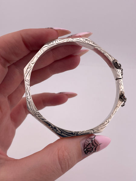 sterling silver 7" etched octagon hinge bangle bracelet