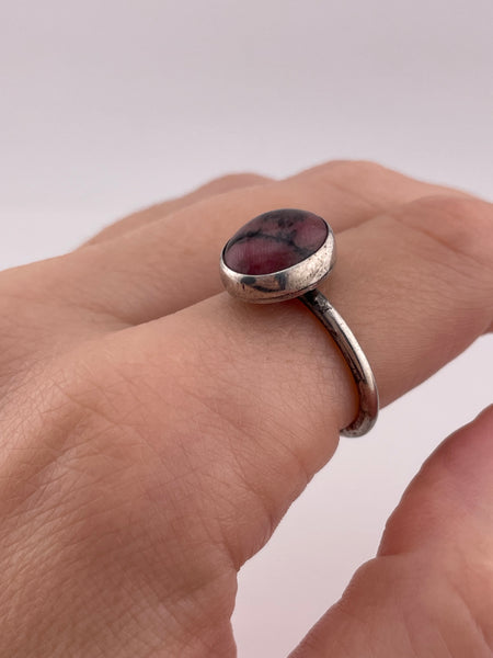 size 8 sterling silver rhodonite ring
