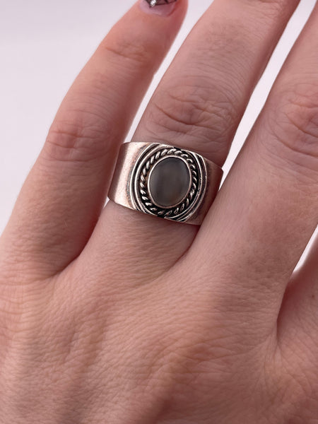 size 7.75 sterling silver moonstone rope border ring