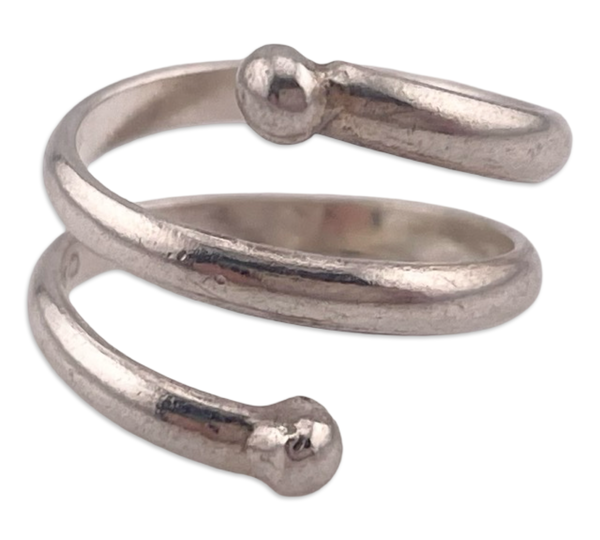 size 4.5 sterling silver stoneless ball wrap ring