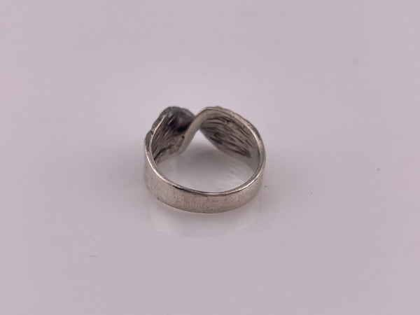 size 6 sterling silver etched twist ring