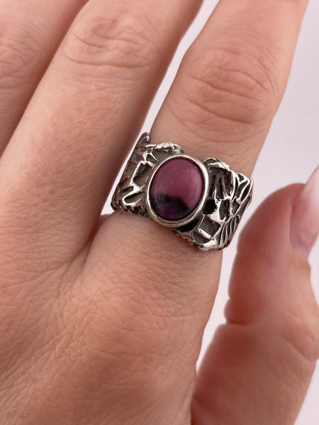 size 7.5 sterling silver chunky rhodonite ring