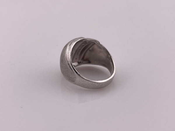 size 6 sterling silver rhodium plated Clark & Coombs textured rhinestone ring