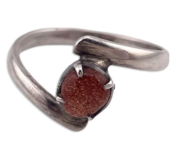 size 5 sterling silver goldstone ring