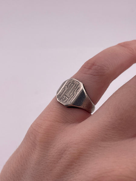 size 6 sterling silver 'STS' '27' signet ring ***Cut Band***