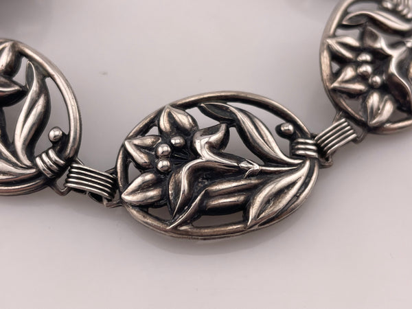 sterling silver 7 1/8" flower link bracelet