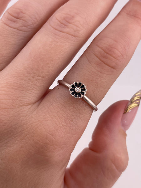 size 7.25 sterling silver flower rhinestone ring