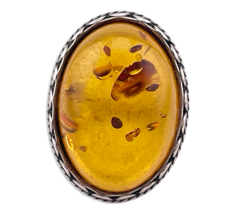 size 8 sterling silver scallop design oval amber ring