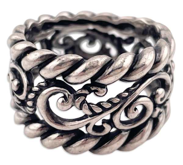 size 7.75 sterling silver Carolyn Pollack swirl ring