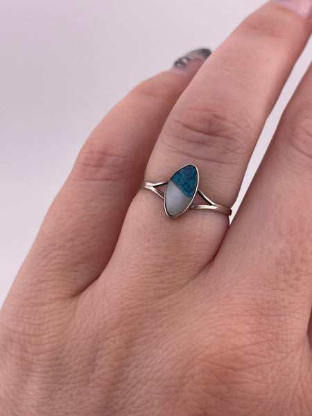 size 6.75 sterling silver mother of pearl crushed turquoise ring