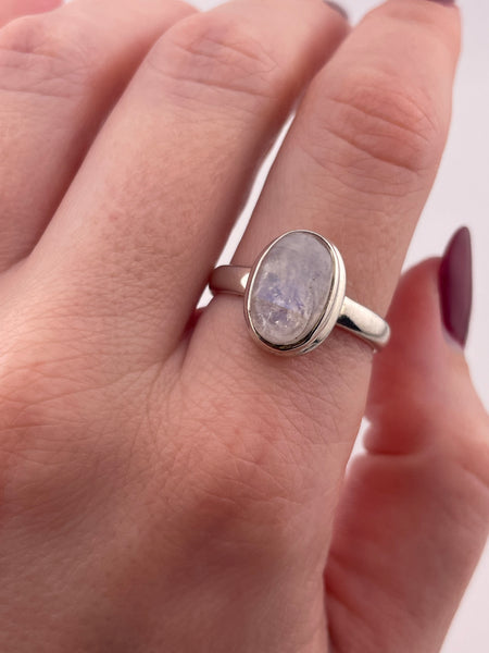 size 9 sterling silver oval rainbow moonstone ring