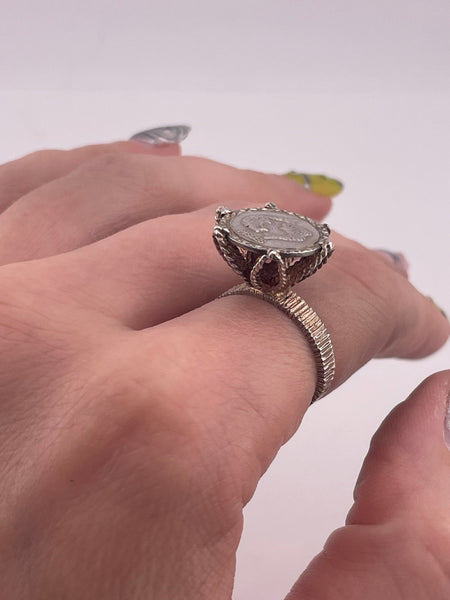 size 7 sterling silver Pisces zodiac ring