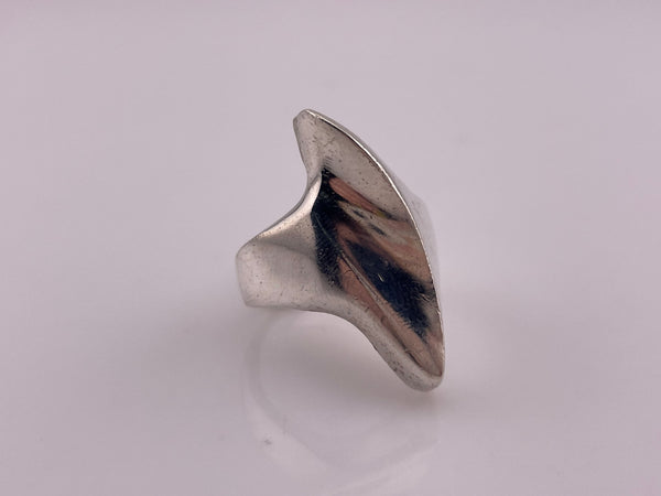 size 8.75 sterling silver Mexican chunky heavy stoneless ring