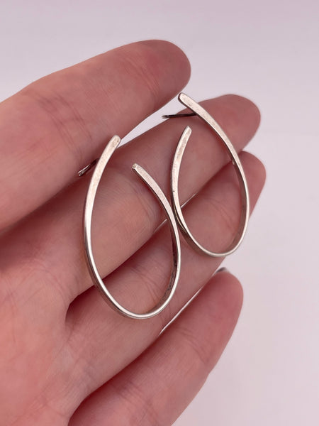 sterling silver stoneless curved post earrings