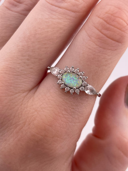 size 10 sterling silver rhinestone synthetic opal ring