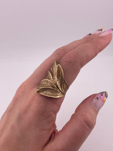 size 9.25 sterling silver gold wash textured leaf ring