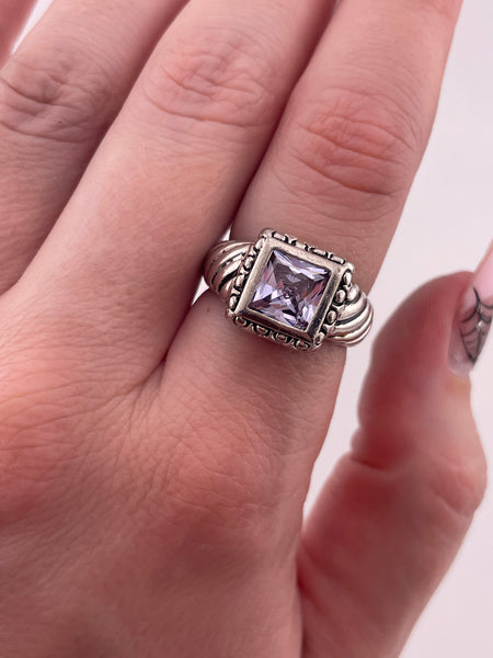 size 7.5 rhodium plated sterling silver square faceted purple glass ring