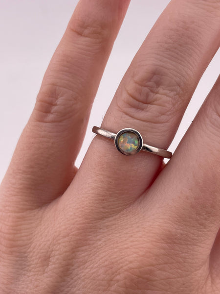 size 7.25 sterling silver synthetic opal ring