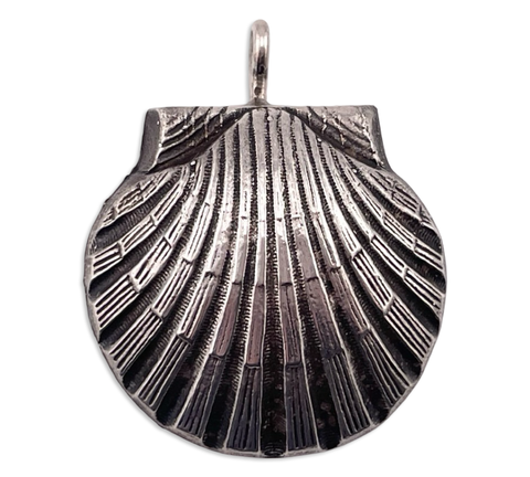 sterling silver scallop seashell pendant