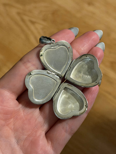RESERVED PRIVATE LISTING -- sterling silver heart clover locket pendant A3