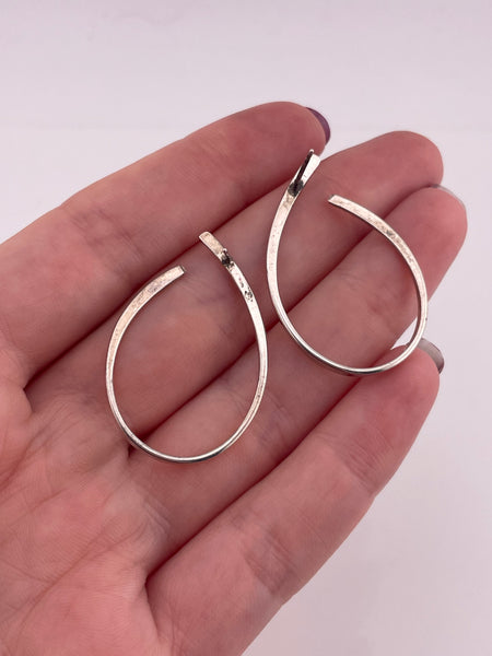 sterling silver stoneless curved post earrings