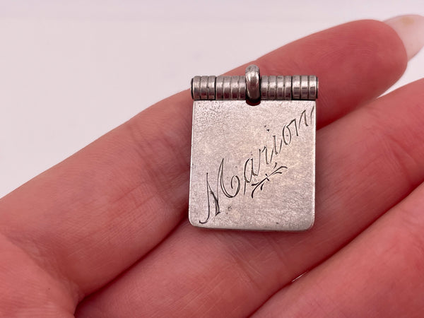 sterling silver 'Marion' diary pendant ***Opens***