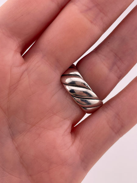 size 7 sterling silver David Yurman 8mm sculpted cable band ring