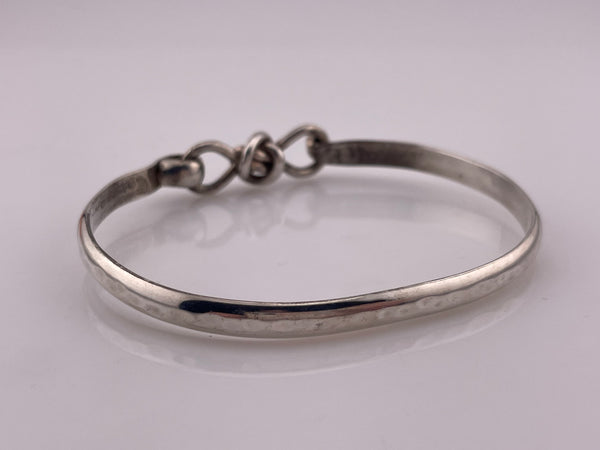 sterling silver 7 1/2" stoneless hammered knot bangle bracelet