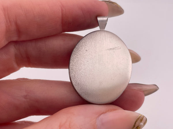 sterling silver rhodium plated matte finish "MOM" flower oval pendant