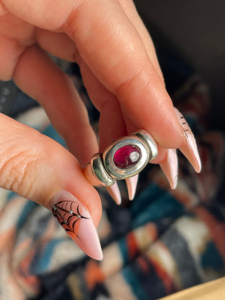 size 5.75 sterling silver garnet ring