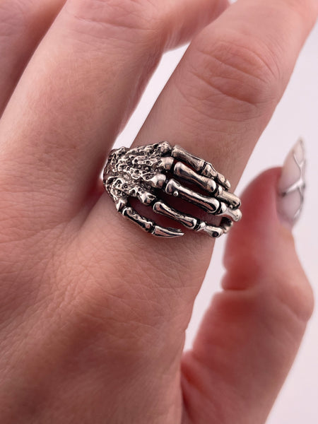 size 9.5 sterling silver skeleton hand ring