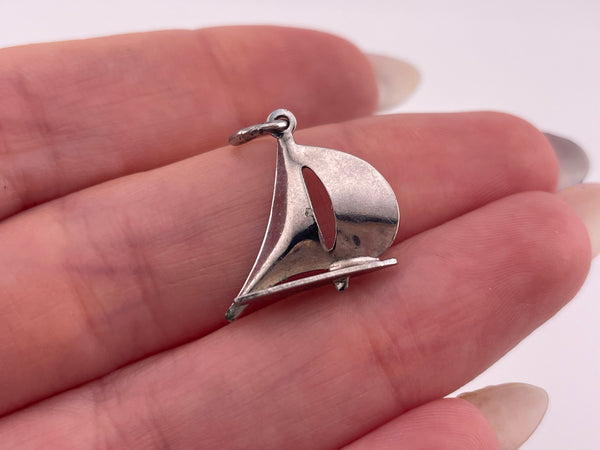 sterling silver sailboat pendant