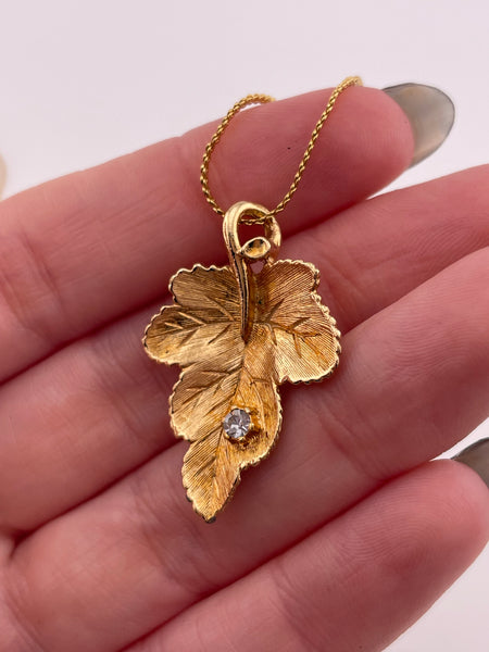 costume gold tone rhinestone leaf necklace
