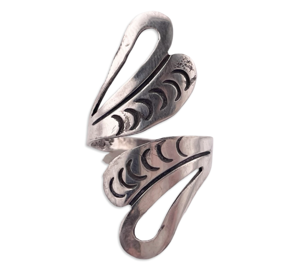 size 7.25 sterling silver stoneless bypass ring