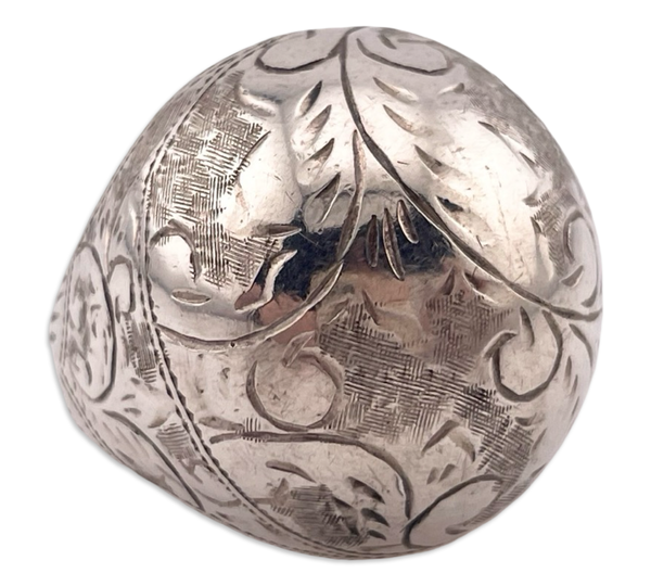 size 6 sterling silver stoneless etched dome ring