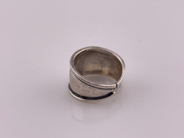 size 6 sterling silver stoneless wide band ring **AS IS**
