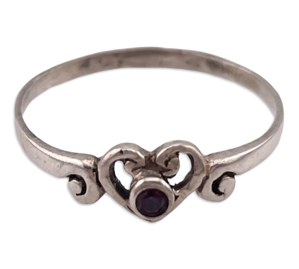 size 8.25 sterling silver faceted garnet heart ring