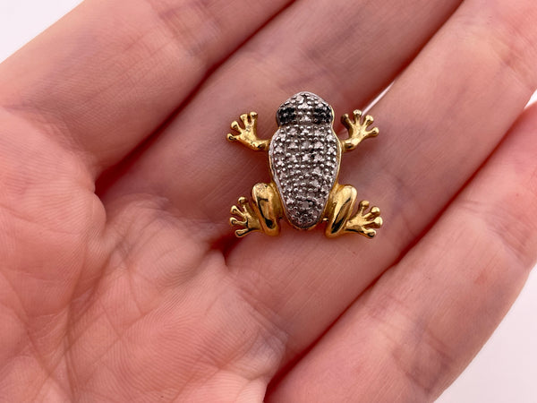 sterling silver gold wash frog lab diamond pendant