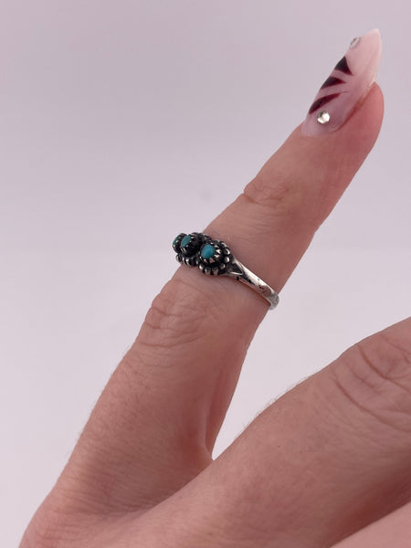 size 2 sterling silver Bell Trading Post synthetic turquoise midi ring