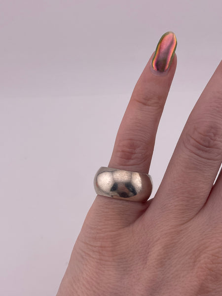 size 5.5 sterling silver chunky band ring