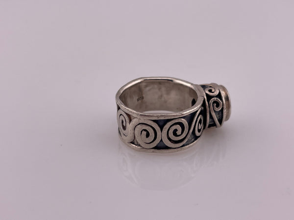 size 6.5 sterling silver chunky swirl band rhinestone ring